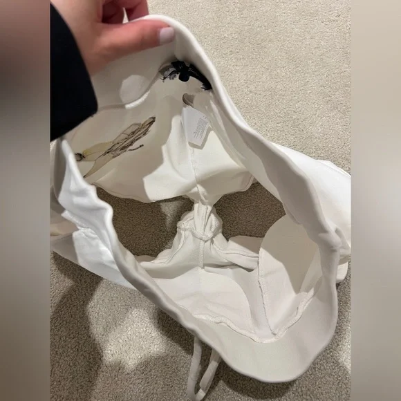 DSQUARED2 White Drawstring Shorts - Picture 7 of 15